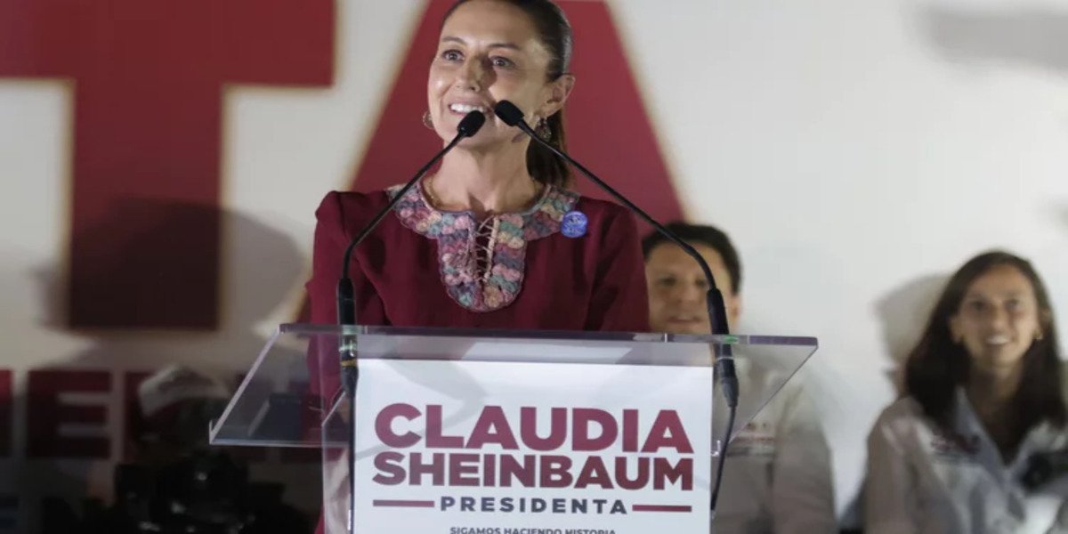 Mexicans vote in election likely to see first woman president