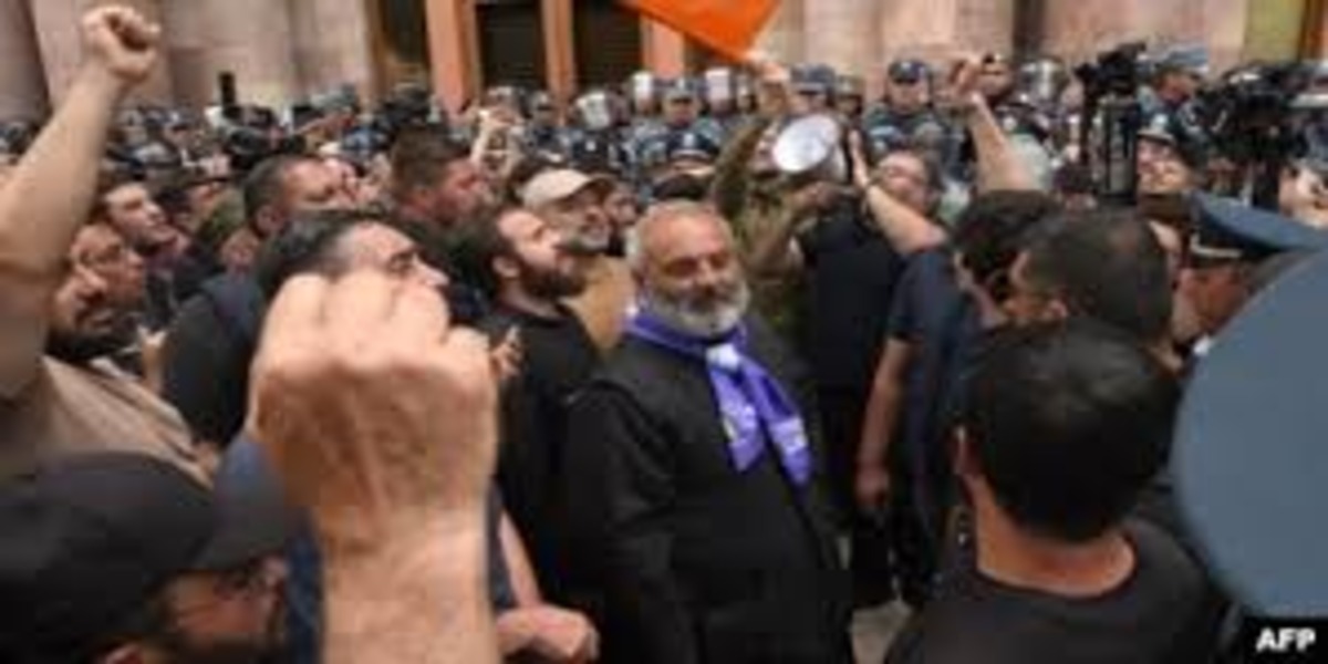 Thousands rally in Armenia against PM