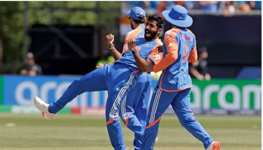 India beat Pakistan in low-scoring thriller