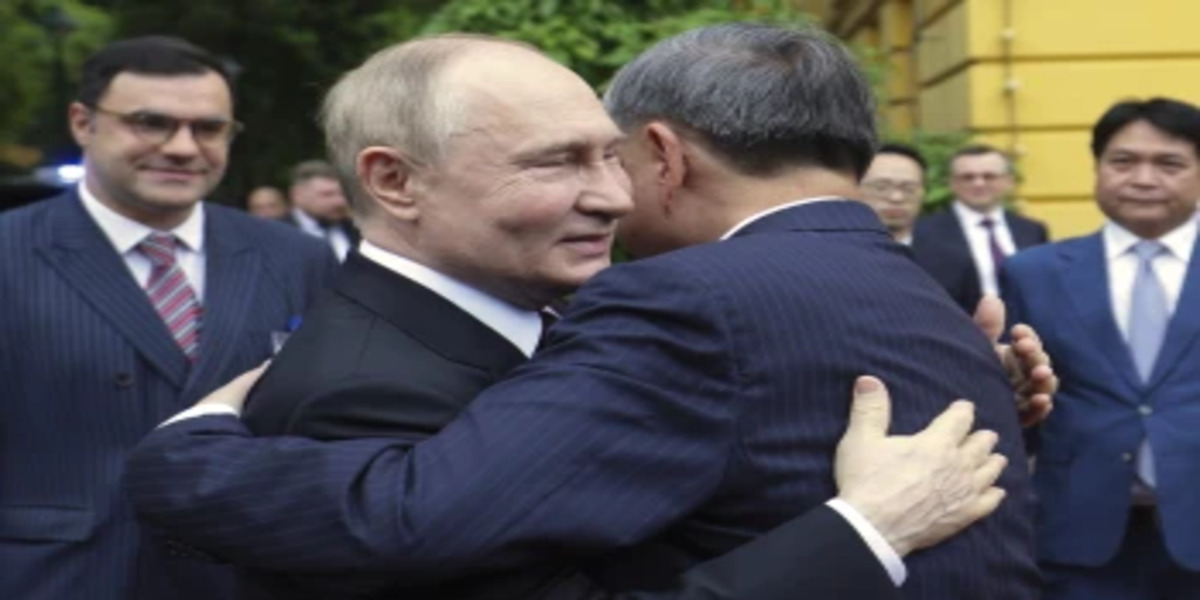 Putin signs Vietnam deals to shore up ties in Asia