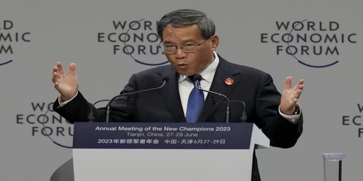 China premier calls to 'oppose decoupling' at economic forum