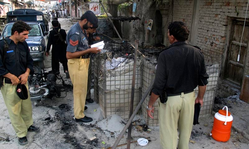 20 prisoners stage Pakistan jailbreak, 1 killed: officials
