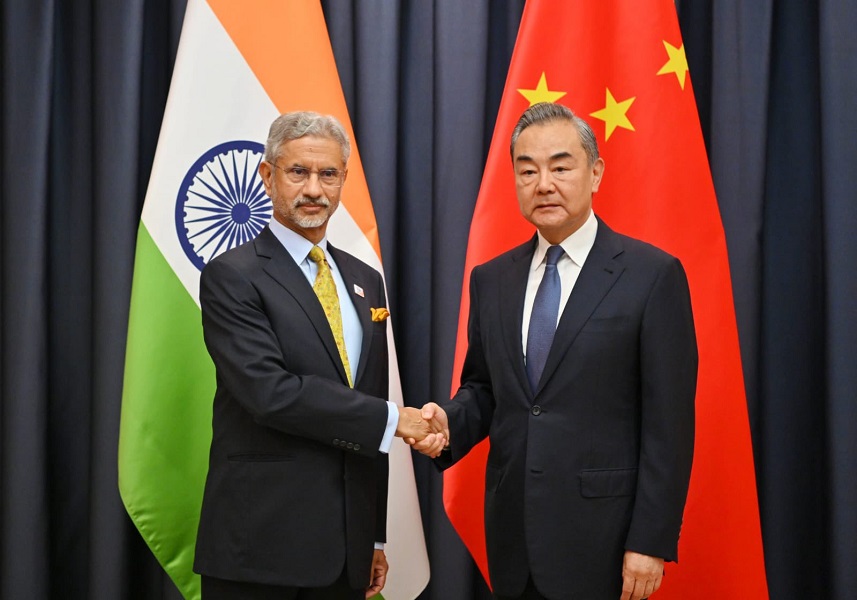 India and China discuss 'mutual respect' in bilateral ties