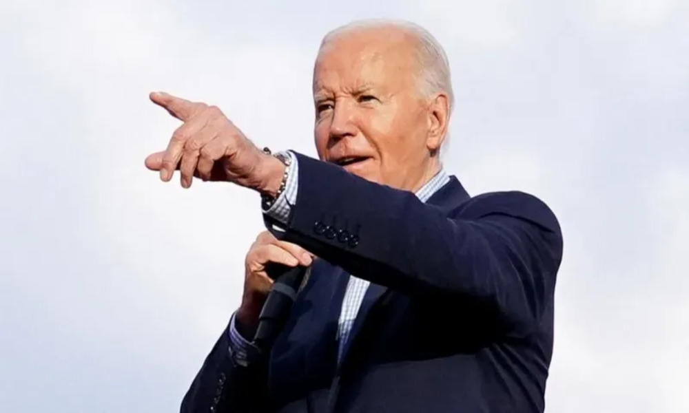 Biden faces donor pressure as he digs in on re-election bid
